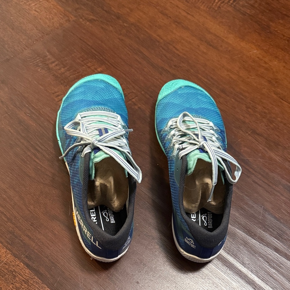 Merrell Teal and Navy Running Shoes vapor glove